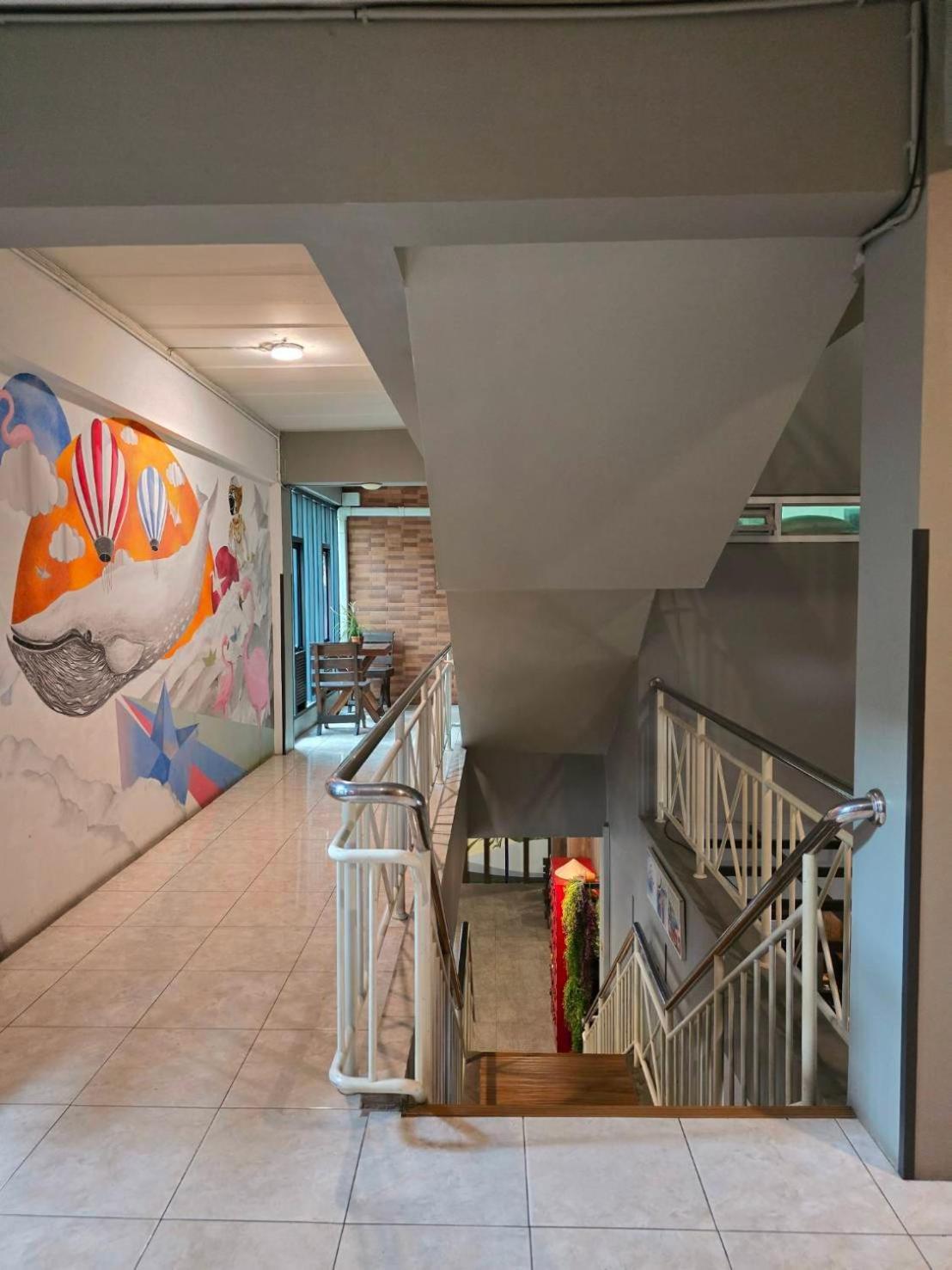 Bbhouse Rambuttri 2 Hotel Bangkok Exterior photo