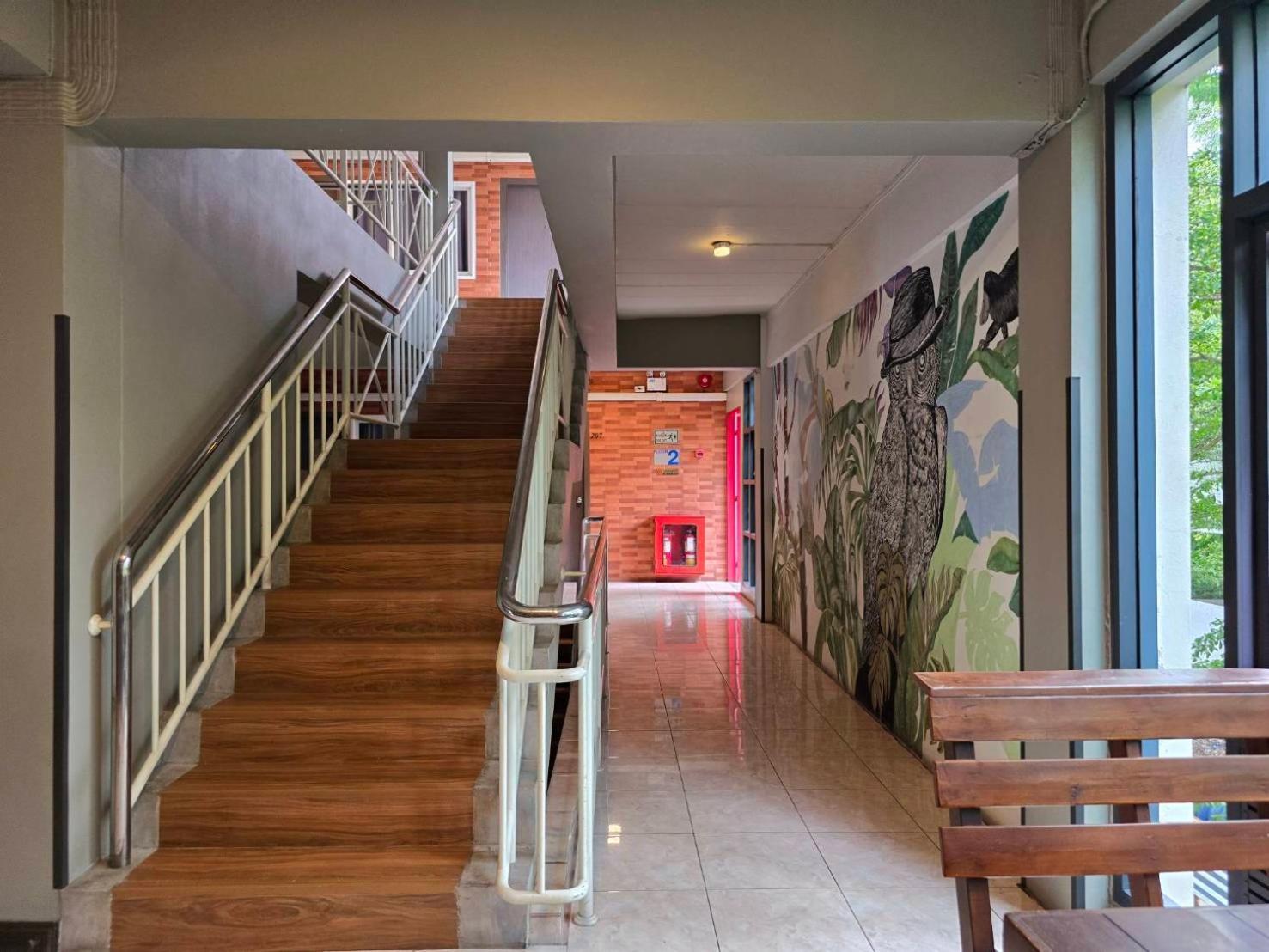 Bbhouse Rambuttri 2 Hotel Bangkok Exterior photo